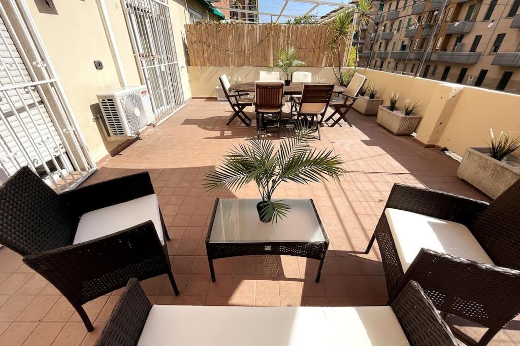 Апартаменты Amazing Flat With Terrace Милан Экстерьер фото